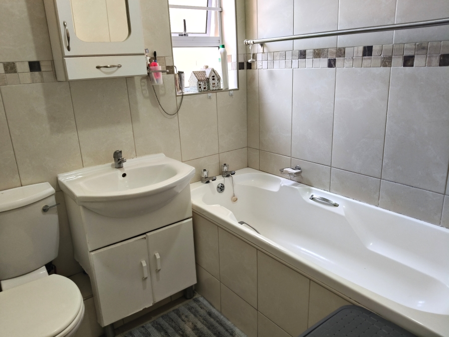 3 Bedroom Property for Sale in Aston Bay Eastern Cape